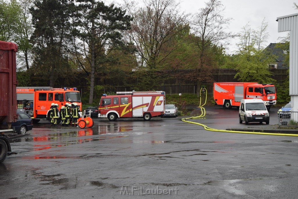 Feuer 4 Bergisch Gladbach Gronau Am Kuhlerbusch P362.JPG - Miklos Laubert